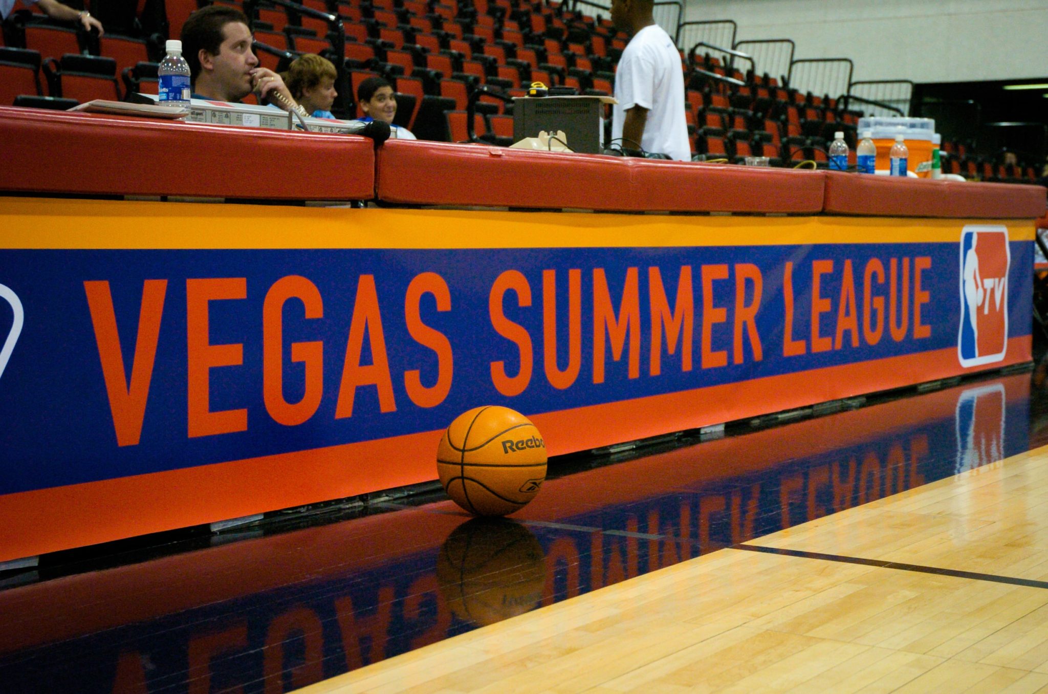 How the NBA Las Vegas Summer League Became 'America’s House Party' 15